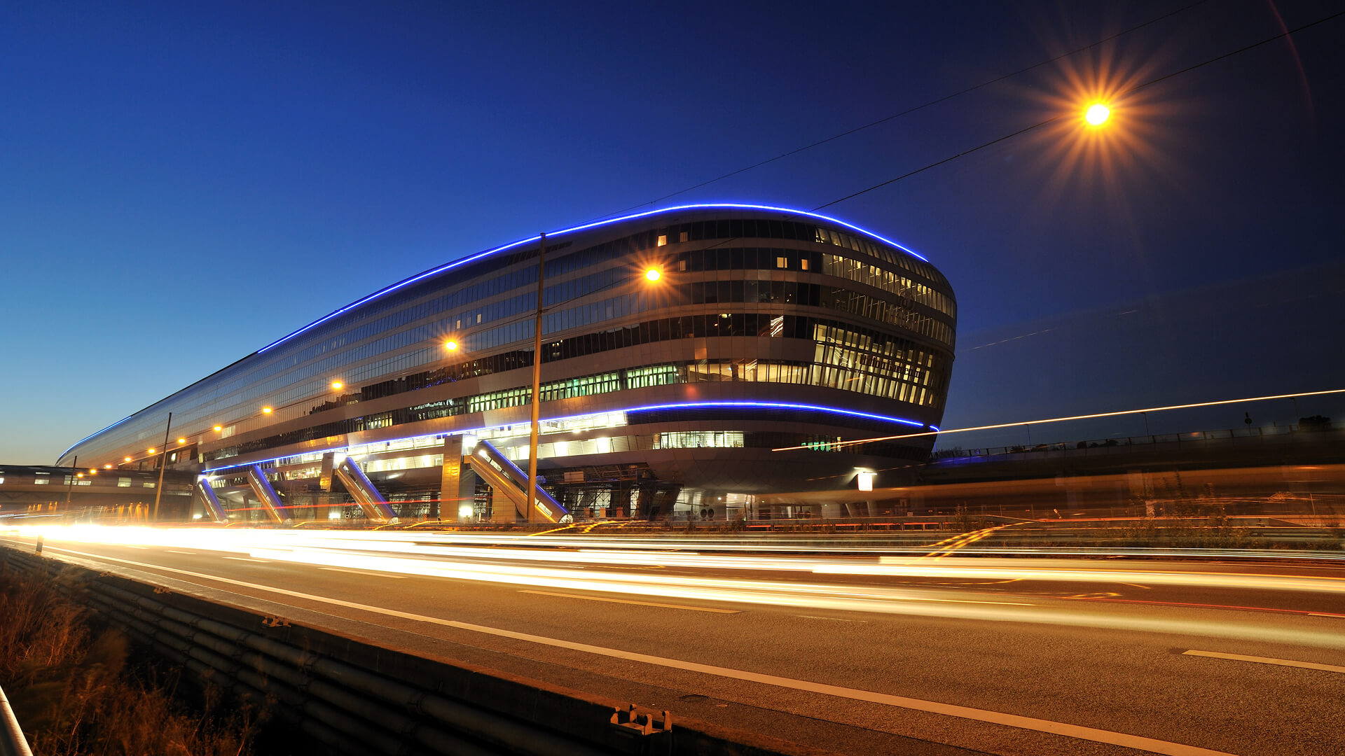 Enerqos settore infrastrutture di trasporto